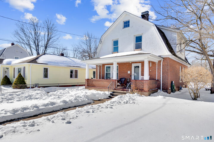 Property Photo:  142 Washington Avenue  CT 06518 
