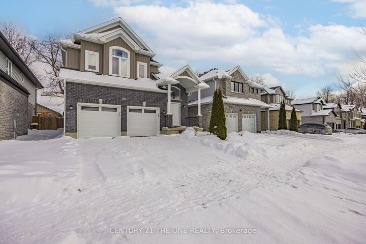 Property Photo:  471 Sophia Crescent  ON N6G 0T5 