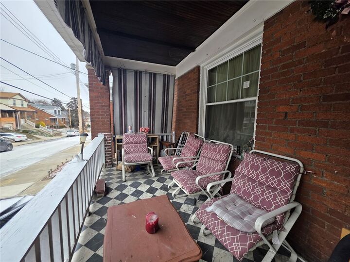 Property Photo: 2822 Brentwood Ave PA 15227