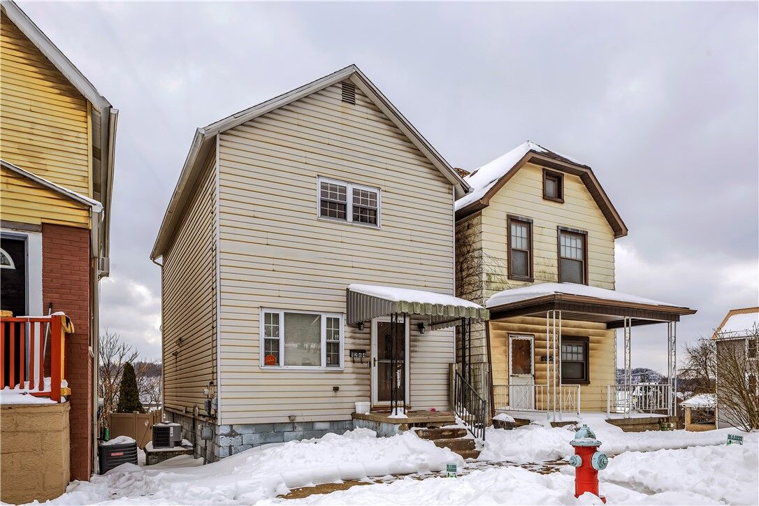 Property Photo:  1264 8th Ave  PA 15065 