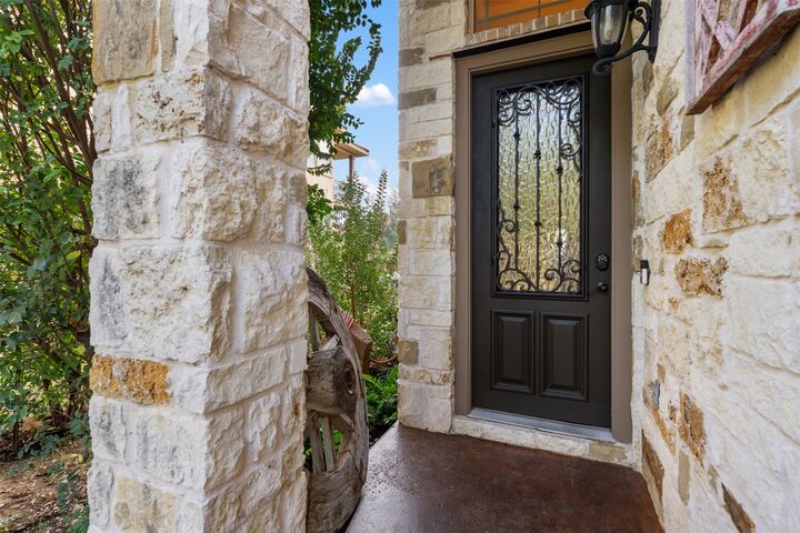 Property Photo:  503 S Meadowlark Street A  TX 78734 