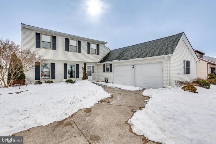 Property Photo: 45 Stratford Lane NJ 08054