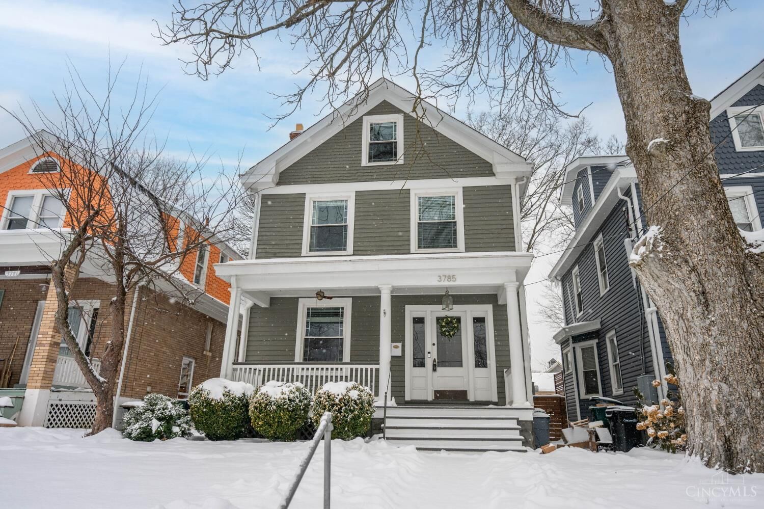 Property Photo: 3785 Drake Avenue OH 45209