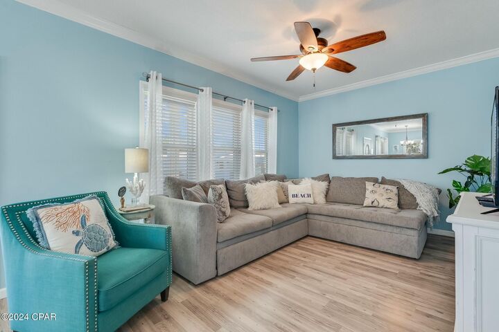 Property Photo:  313 Laureno Place  FL 32413 