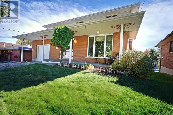 Photo de la propriété: 781 Grandview ON P3A 4Z8