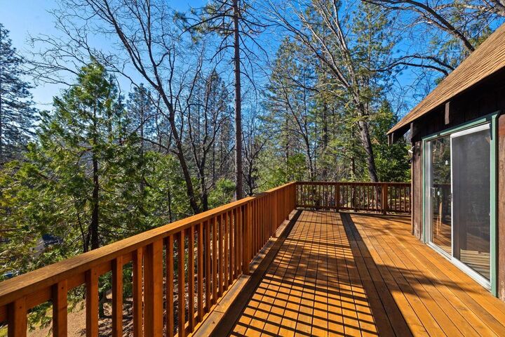 Property Photo:  24072 S Bear Clover Ct  CA 95370 