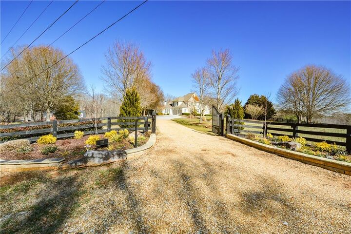 Property Photo:  125 Edgar Strickland Lane  GA 30115 