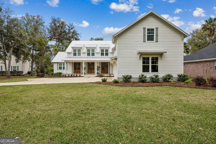 Property Photo: 200 Carrington Court GA 31548