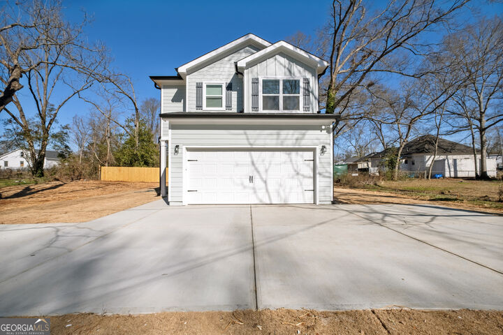 Property Photo:  1015 Lyndon Avenue  GA 30223 