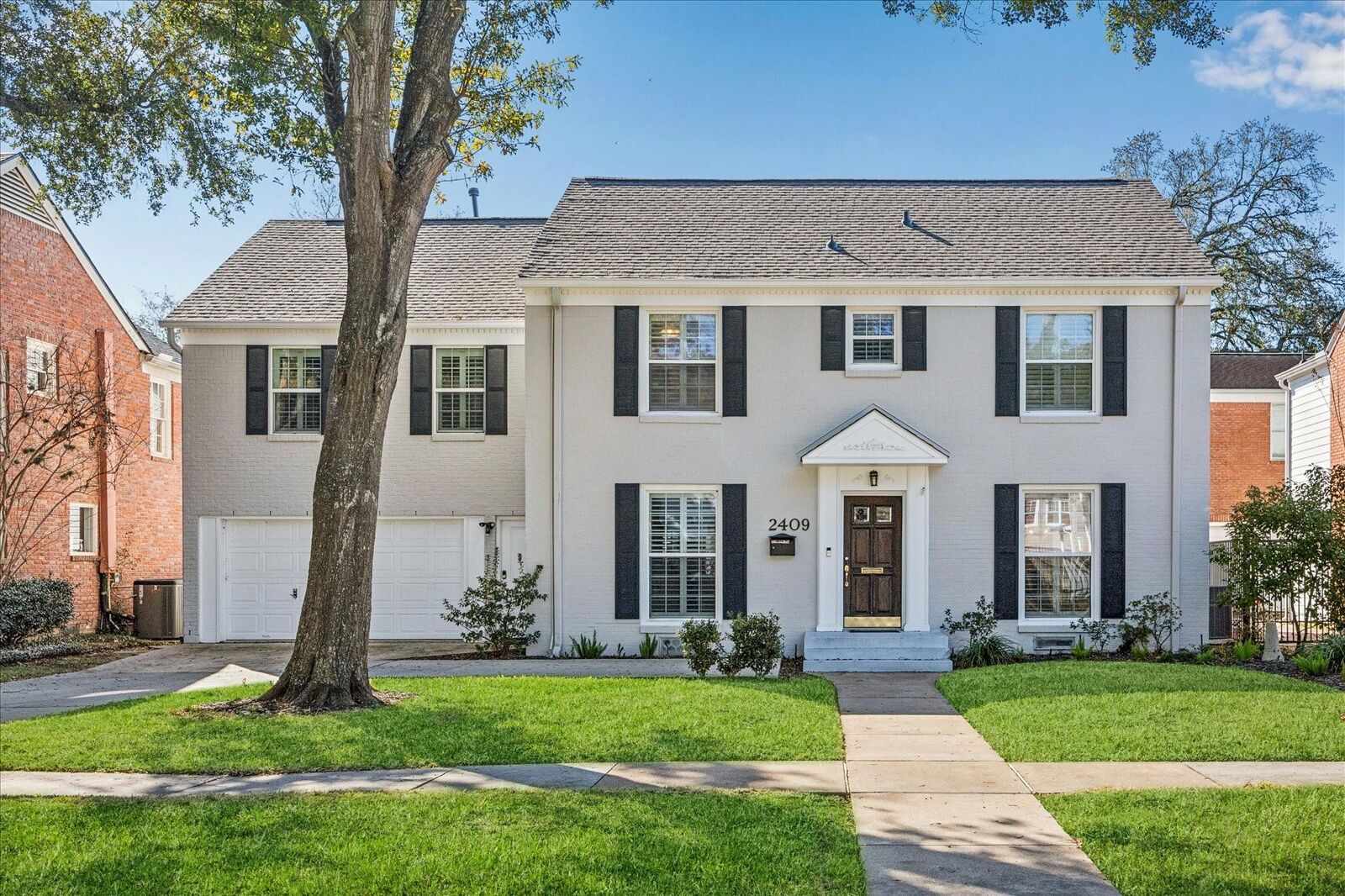 Property Photo: 2409 Dryden Road TX 77030
