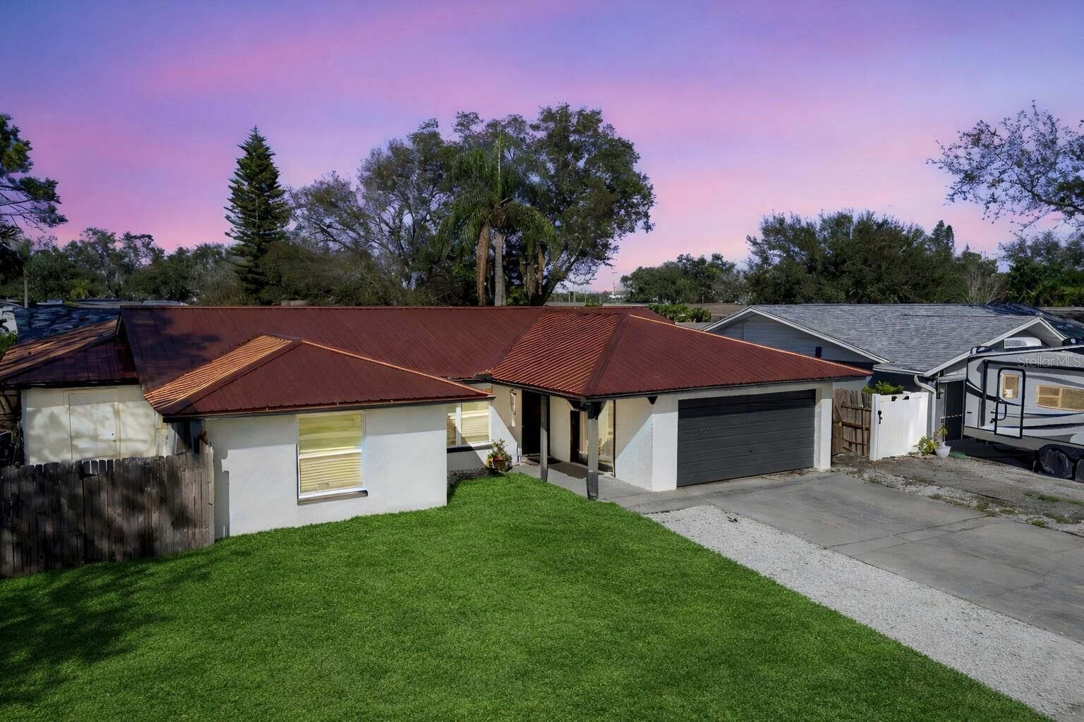 Property Photo:  12931 82nd Avenue N  FL 33776 