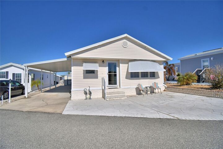 Property Photo:  251 Patterson Road B26  FL 33844 