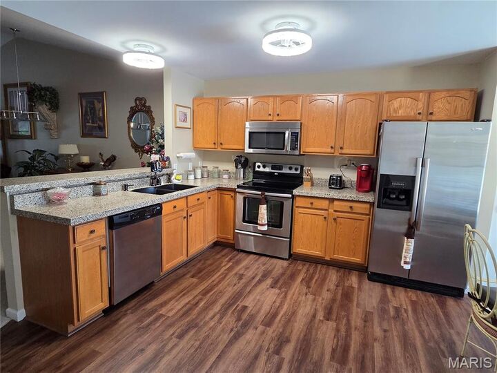 Property Photo: 2714 Royal Oak Drive MO 63049