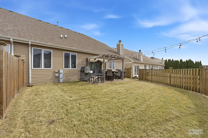 Property Photo:  2113 Tremont Lane  IL 60431 