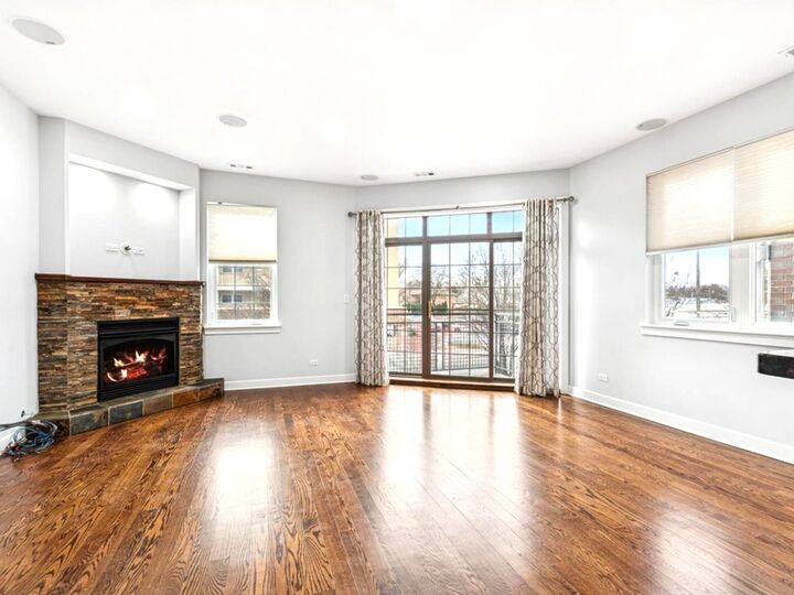 Property Photo:  7932 W Grand Avenue 2W  IL 60707 