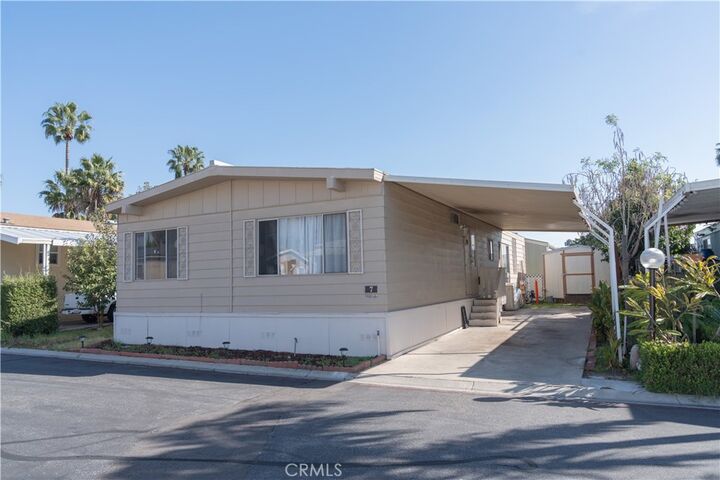 Property Photo:  2139 4th Street 7  CA 91764 