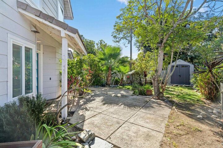 Property Photo:  6940 Worchester Place  CA 92126 