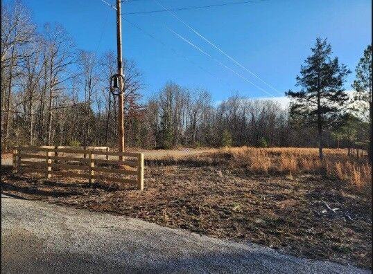 Property Photo:  321 Ridgetop Rd  TN 38462 