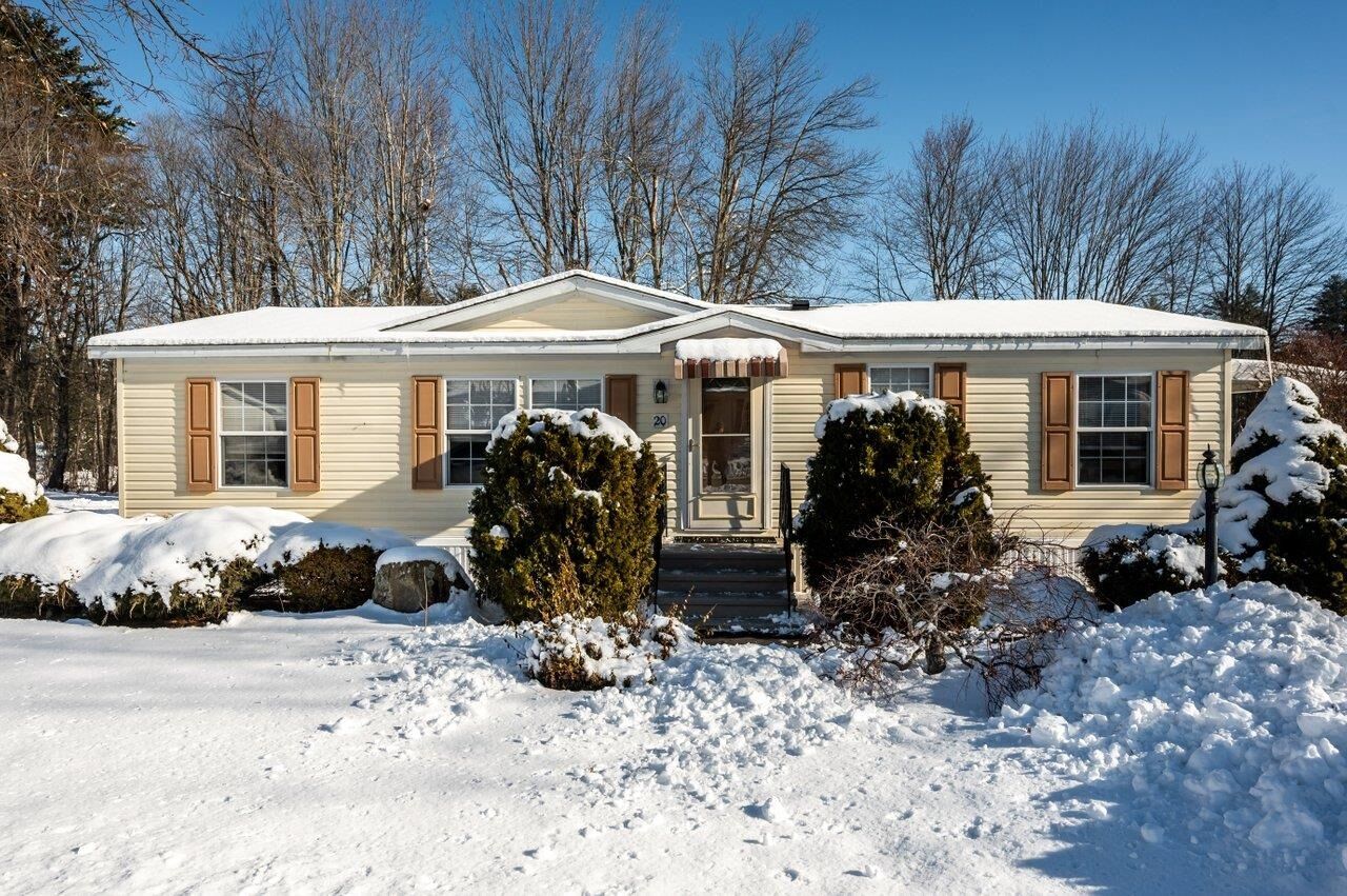 Property Photo:  20 Seneca Street  NH 03867 
