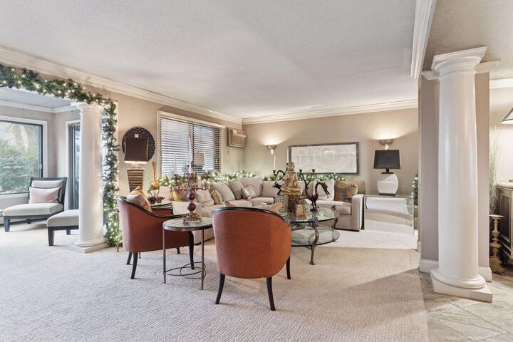 Property Photo:  3076 Lexington Avenue N A6  MN 55113 