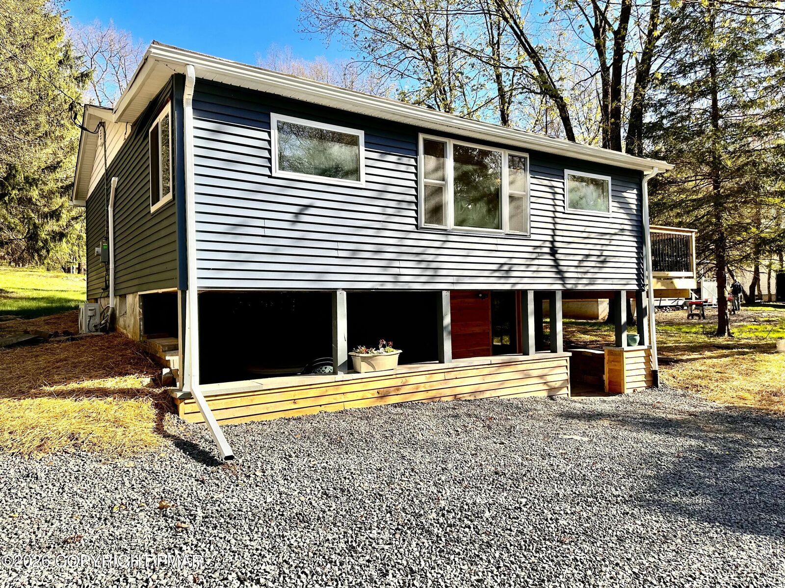 Property Photo:  282 Mountain Road  PA 18210 
