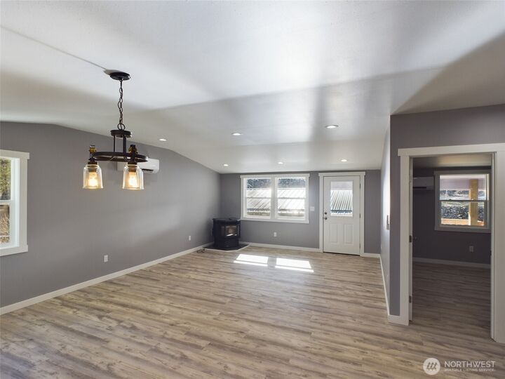 Property Photo:  9  Pine Grove Street  WA 99166 