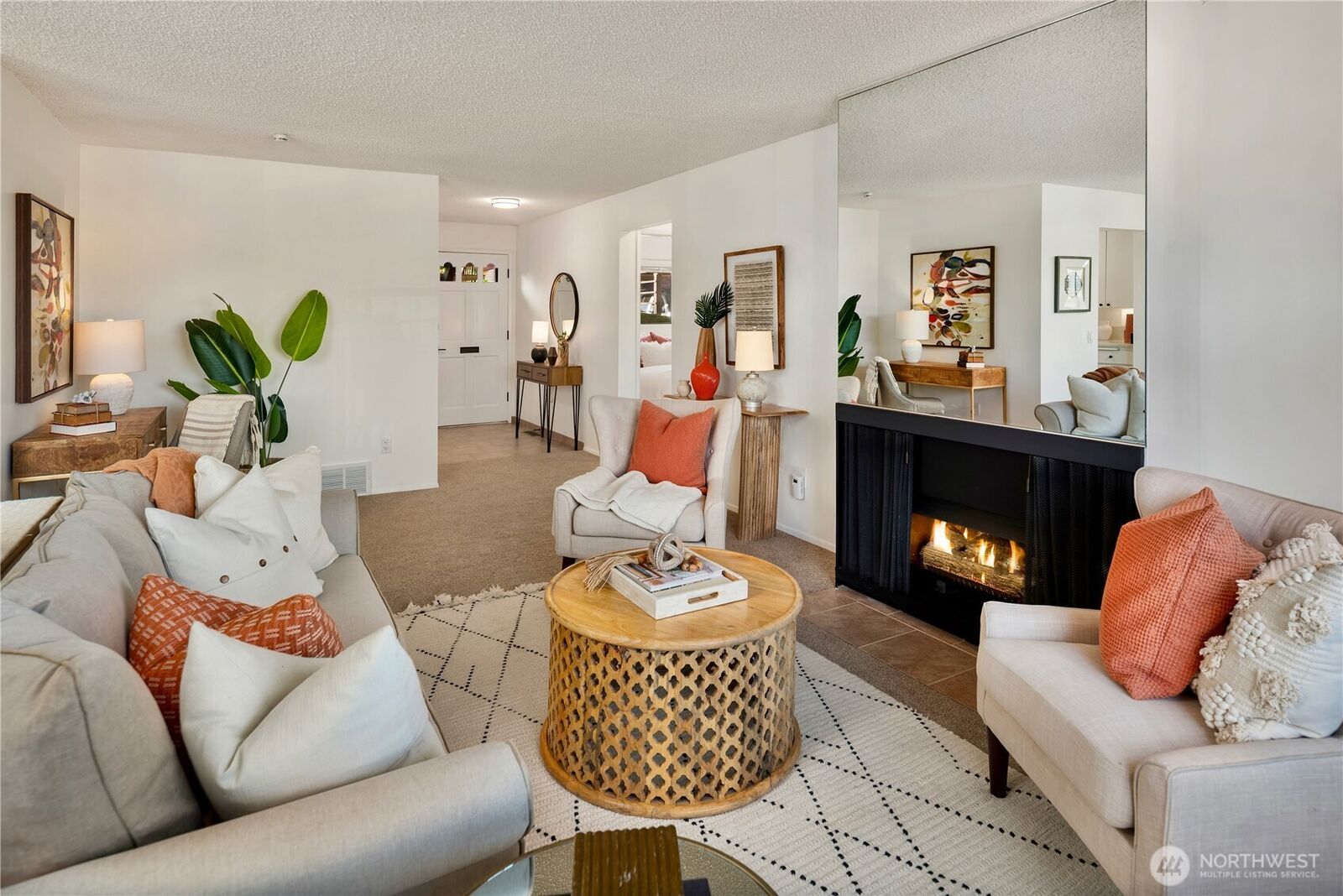 Property Photo:  10713  Glen Acres Drive S 10713  WA 98168 