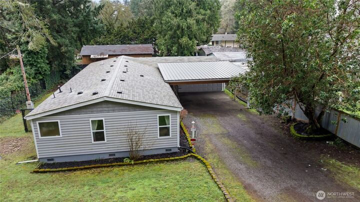 Property Photo: 6827 Holmes Island Road SE WA 98503