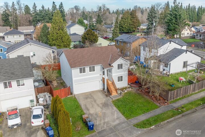 Property Photo:  139 E 92nd Street  WA 98445 