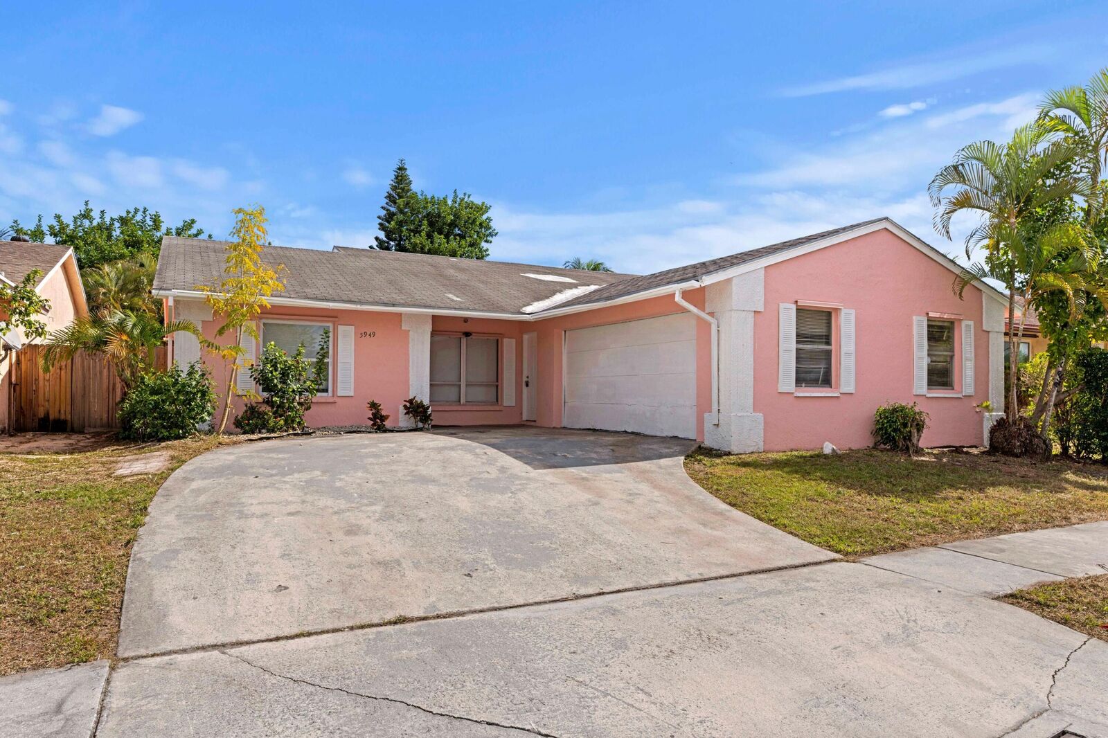 Property Photo: 5949 Westfall Road FL 33463