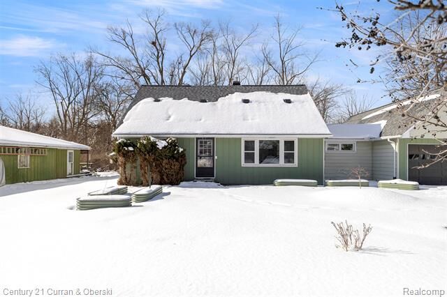Property Photo:  637 Ironwood Drive  MI 48103 