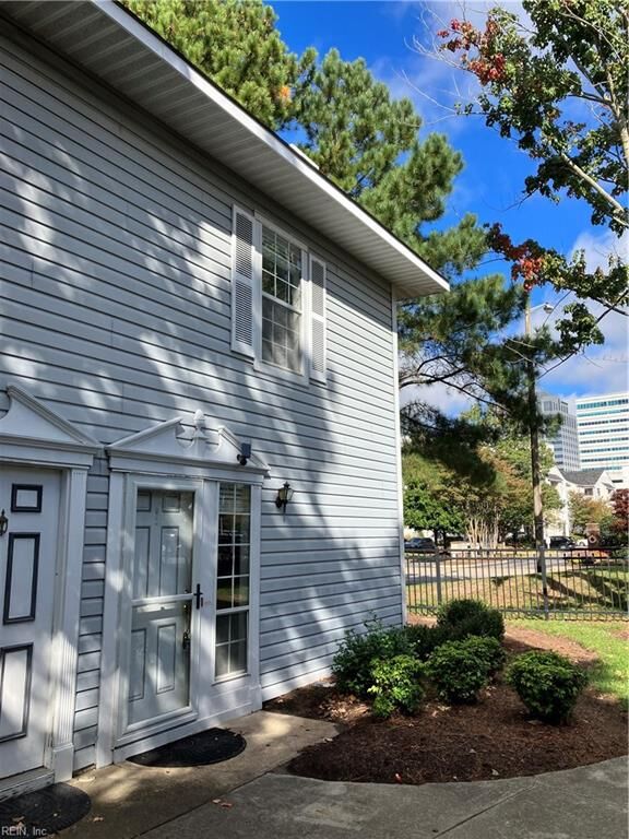 Property Photo:  4558 Genoa Cir  VA 23462 