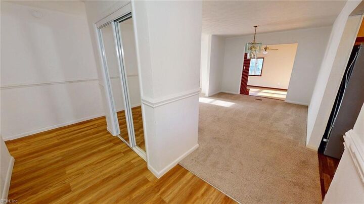 Property Photo:  1005 North Ave  VA 23605 