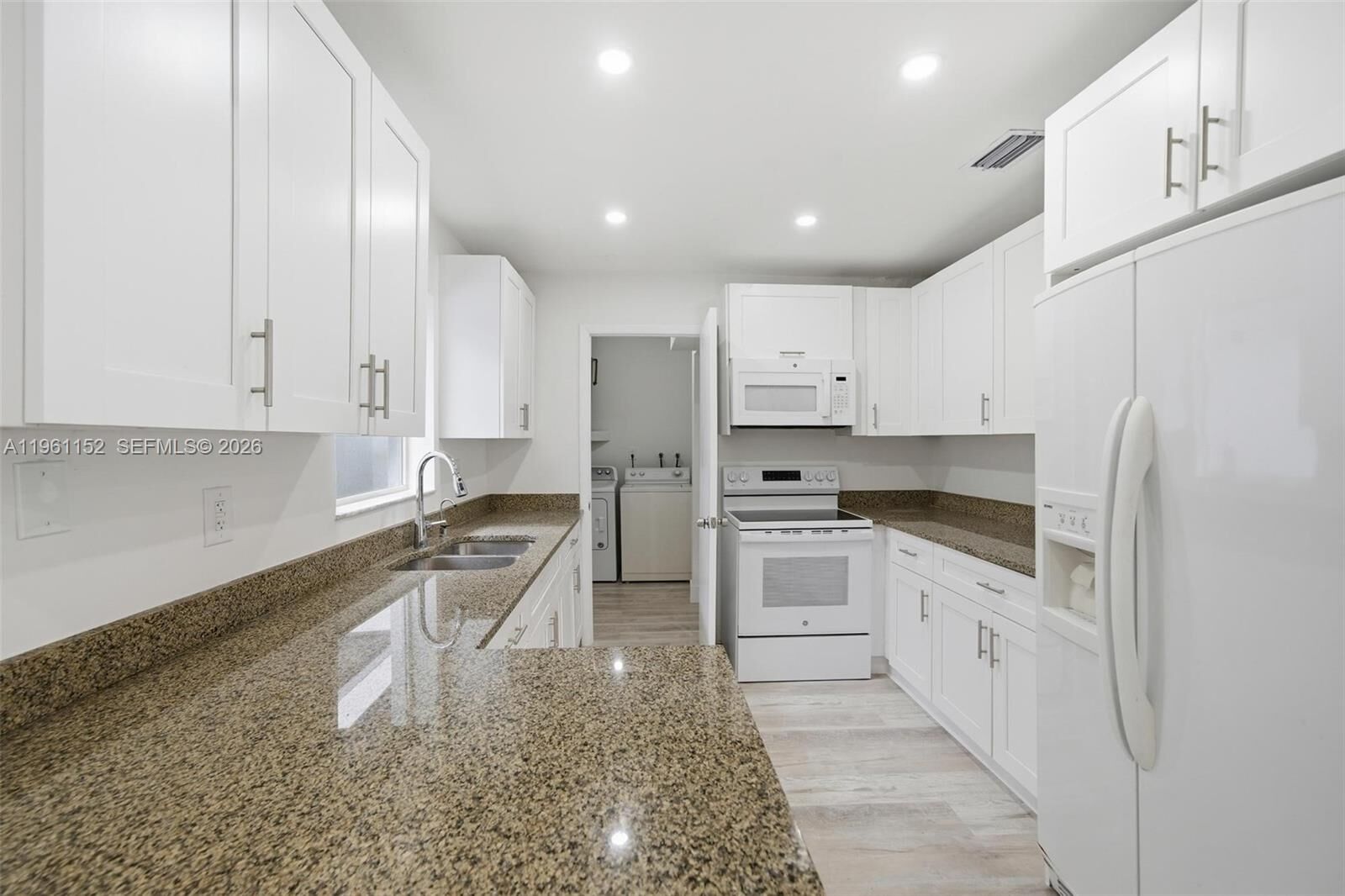 Property Photo: 1281 W 42nd St 1 FL 33012