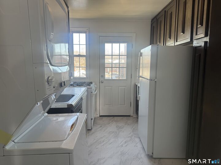 Property Photo: 186 Louisiana Avenue D CT 06610