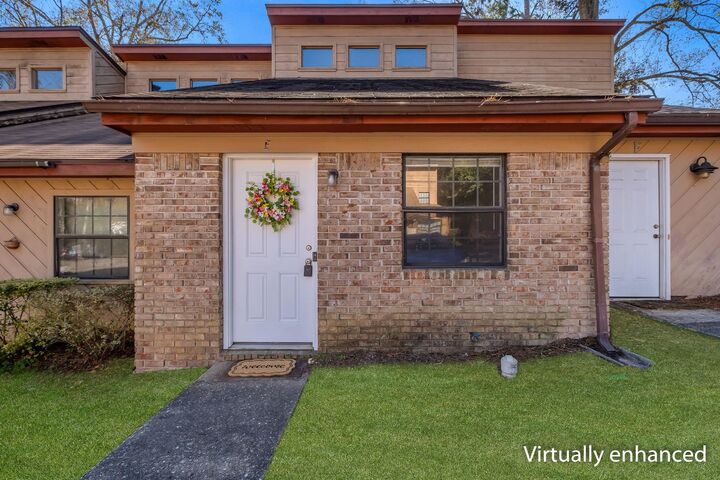 Property Photo:  1808 Jackson Bluff Road E  FL 32304 