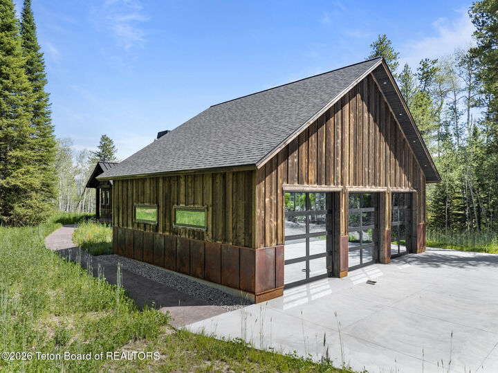 Property Photo:  5727 Forest Ridge Road  ID 83455 