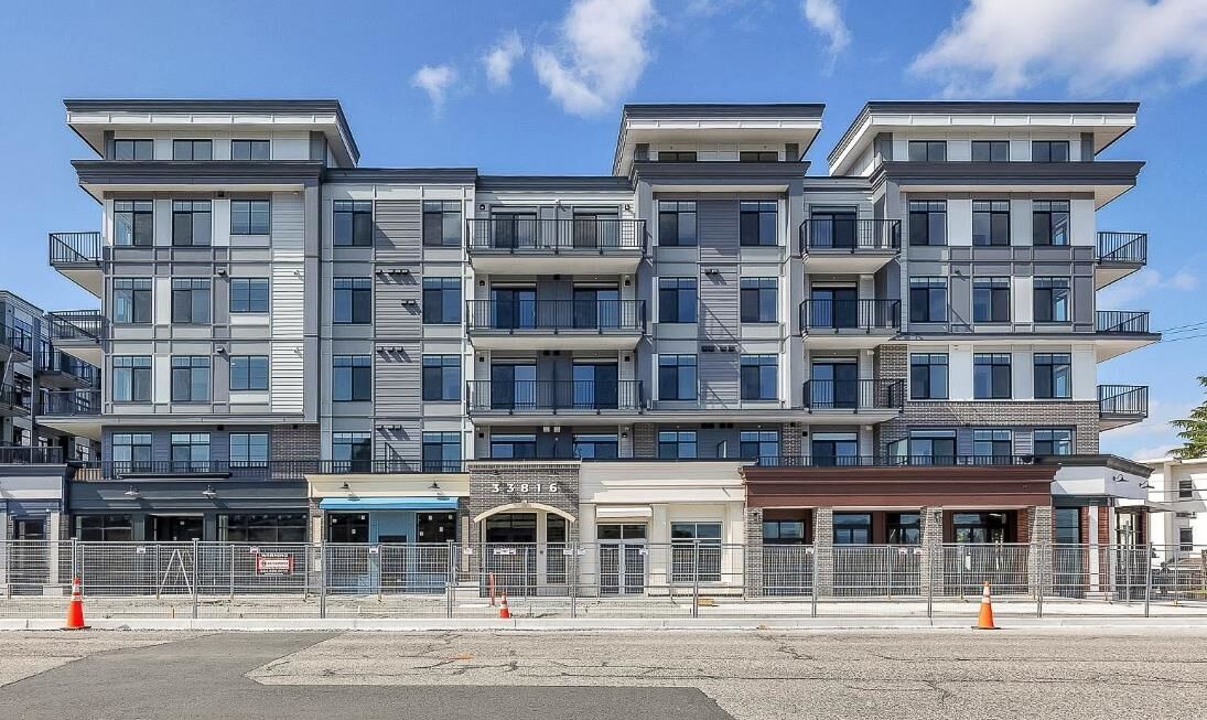 Property Photo: 33816 South Fraser Way 309 BC V2S 0P2