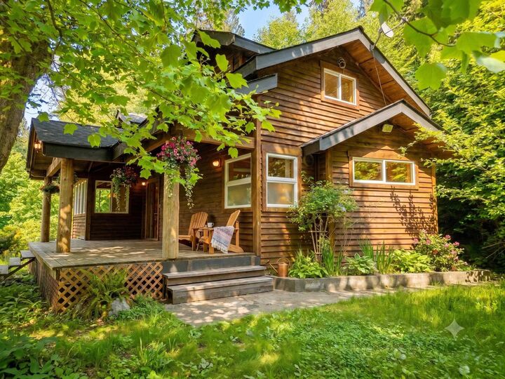 Property Photo: 722 West Bay Road BC V0N 1V4