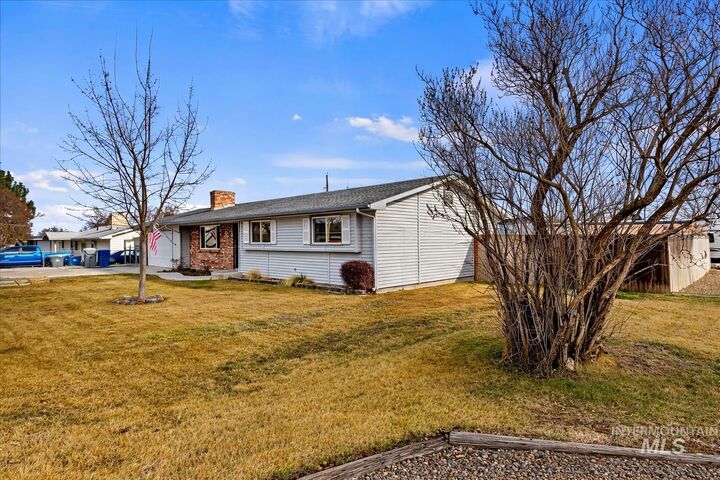 Property Photo:  1204 Teton Ave  ID 83605 