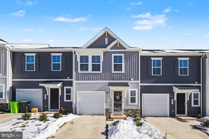 Property Photo:  2553 Cougar Lane  VA 22508 