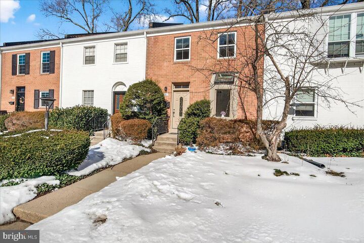 Property Photo:  1911 Lyttonsville Road 1911  MD 20910 