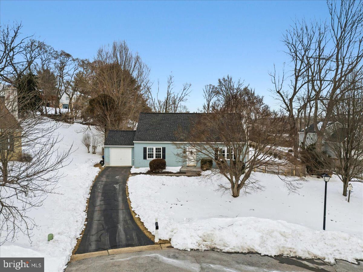 Property Photo:  11 N Williamson Road  PA 19311 