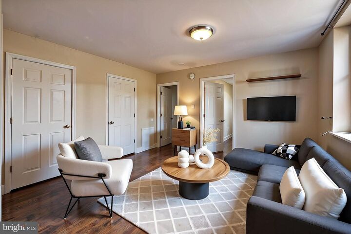 Property Photo: 443 Fairmount Avenue C PA 19123