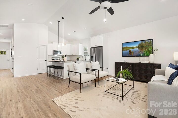 Property Photo: 9208 Moores Chapel Road NC 28214