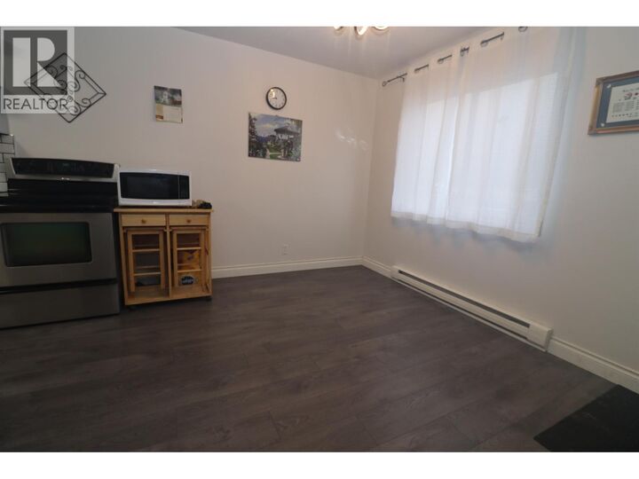Property Photo: 2114 Strathcona Avenue BC V2L 4Y5