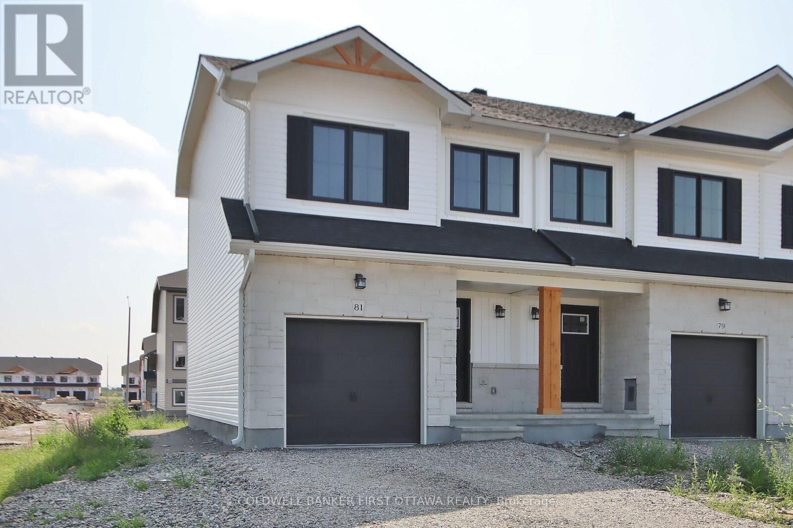 Property Photo:  81 Whitcomb Crescent  ON K7A 0A2 