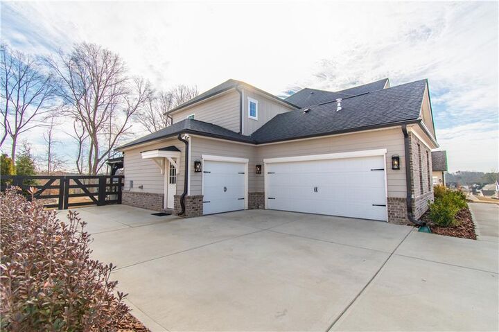 Property Photo: 226 Carmichael Drive GA 30115