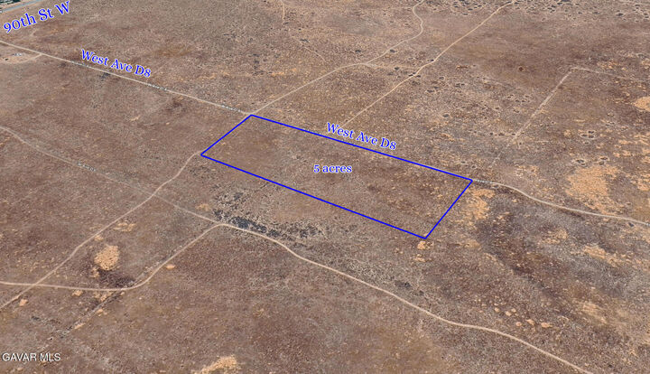 Property Photo:  Cor 95 Stw # D8  CA 93536 