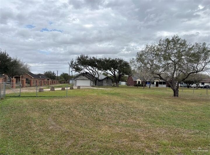 Property Photo: 7610 N Mile 4 W TX 78570